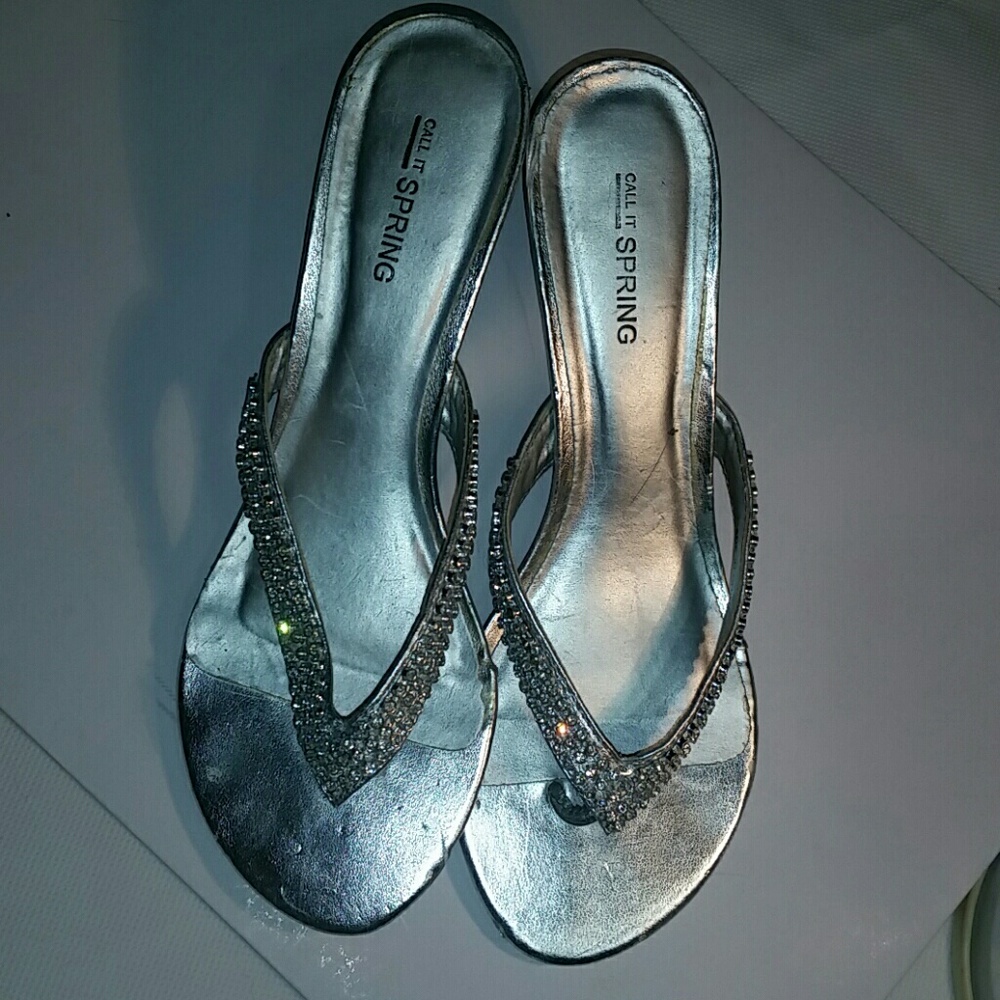 Sandals - Picture 2 of 4